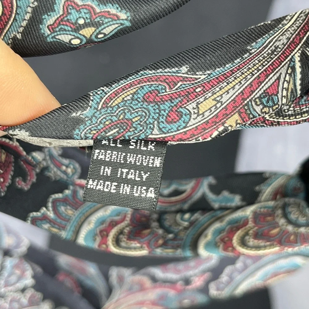 Christian Dior Silk Necktie Paisley Fabric Woven in Italy Made in USA‎